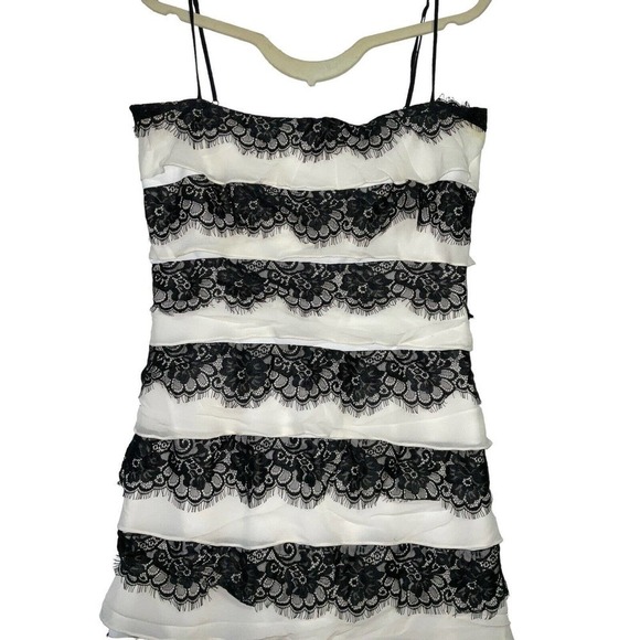 Tadashi Shoji Women’s Dress 100% Silk Layered Maxi Tiered Gown Black Cream Sz 8 - Picture 9 of 12